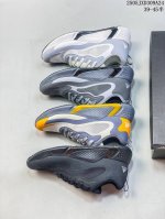 公司级 带半码 Adidas Climacool系列 阿迪达斯 织物 耐磨透气 低帮 公路跑步鞋 清风跑鞋凭借全方位透气设计 鞋面采用了网布加Tpu支撑骨架设计