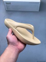 李孝利同款New Balance Nb X Taw&Toe联名沙滩休闲凉拖人字拖！超软云朵气垫拖鞋 0512522X10
