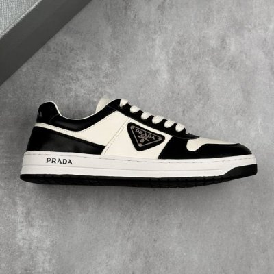 本地 核心私 新货Prada 普拉达马龙同款低帮男鞋运动休闲板鞋 #明星同款 广东大厂品质 专柜同步 大气个性更潮更抢眼更追求档次，它将颠覆旧念，与您共度时尚潮