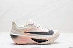 公司级Nk Zoomx Invincible Run Flyknit Fk6 Zoom Fly 6轻量飞织低帮休闲运动慢跑鞋 此鞋专为长跑运动员而生 是为5至1