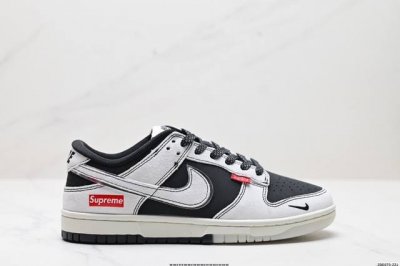 公司级Nk Dunk Low Retro “Diy高端定制” 低帮休闲运动板鞋 原装头层材料 用料绝不含糊 独家版型蒸餾加工帶來的是更好的视觉和脚感体验 清洁度