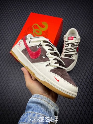 Nk Sb Dunk Low 蛇年系列-绑带红勾 周年高端定制 低帮休闲板鞋 #定制鞋盒 大厂纯原品质出货 超高清洁度 皮料切割干净无任何毛边 细节完美 货号：