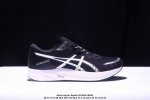 180 Asics/亚瑟士 男女鞋真标半码制，采用单丝纤维网布鞋面材质，鞋口圈柔软反绒皮材料，全新Eva混合发泡中底，外置防滑耐磨大底片日本专业跑鞋品牌-亚瑟士