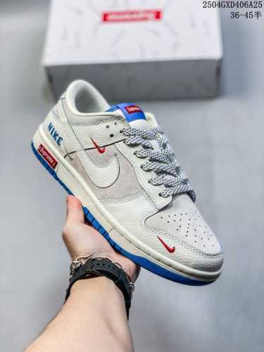 高端定制 Nike Sb Dunk Low 联名三勾 奶白蓝底配色 低帮休闲运动滑板板鞋 大厂纯原品质出货 纯正版型 定制鞋盒 皮料切割干净无任何毛边 细节完美