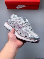 nike W p-6000 逐梦太空系列复老古爹风休闲运动舒适跑鞋 0516103X26