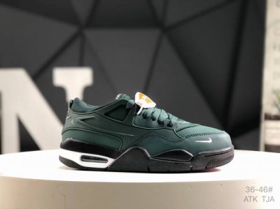 真标带半码 Air Jordan Aj4 Rm 低帮复古篮球鞋 实拍首发 采用了低帮的设计 并保留了众多Aj4的经典元素 鞋身以皮革 麂皮材质拼接打造 Aj4经