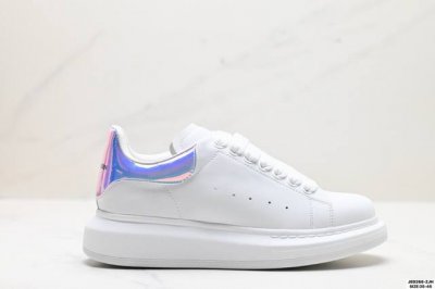 公司级意大利高奢品牌Alexander Mcqueen亚历山大 麦昆 Sole Leather Sneakers低帮时装厚底休闲运动小白鞋 货号:462214