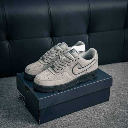 核心私 Air Force 1 原装级别 原楦头原纸板 打造纯正空军版型专注外贸渠道 全掌内置蜂窝气垫 原盒配件 原厂中底钢印、拉帮完美 货号：Hq1966 0 - 点击图像关闭