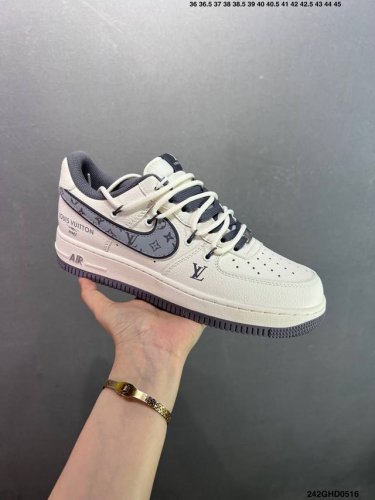 核心私 公司级Air Force 1 Low 米白灰红双小钩 原楦头原纸板 打造纯正空军版型 #专注外贸渠道 全掌内置蜂窝气垫 #原盒配件 原厂中底钢印 拉帮完