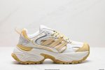 公司级Adidas Shadow Fever 潮流时尚 防滑耐磨 低帮老爹鞋 承载青春情怀的老爹鞋 经典三条杠装饰鞋侧 品牌辨识度清晰 货号:Jq7624 尺码