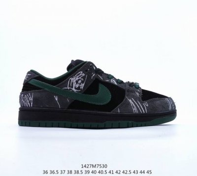 There Skateboards X Nk Sb Dunk Low 涂鸦艺术风格 联名款 Sb低帮休闲板鞋 Hf7743-001 #全鞋将黑色作为底色并使用绿