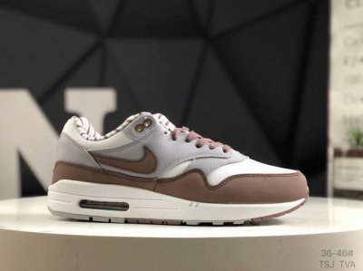 真标带半码 耐克 Nike Air Max 1 复古休闲跑步鞋 官方同步上架真标原盒 原底原面 正确版型 原版开发 精准细节 市面最高版本 官方货号：Fb891