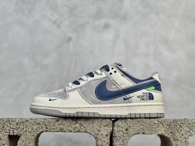 放店私 Nk Sb Dunk Low 北面联名 猪八蓝灰勾 周年高端定制 低帮休闲板鞋 Dm6868-040 #定制鞋盒 大厂纯原品质出货 超高清洁度 皮料切割