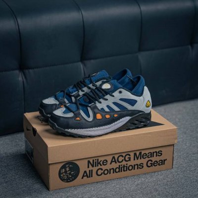 核心私 Nike Acg Mountain Fly 2 Low 户外登山系列越跑高帮休闲运动徒步鞋 货号：Fj1920 111 尺码：40 40.5 41 42
