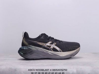 asics亚瑟士novablast 4 透气网眼鞋面配合部分合成革材质 采用全新ahar+橡胶材质,更加耐磨日本专业跑鞋品牌 Asics 亚瑟士 Novavla