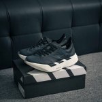 250 核心私 Adidas Adizero Adios 4 M轻盈跑鞋 耐磨减震专业跑步鞋 冲向目标，一路向前，不断挑战和突破自我 无论是平时训练还是马拉松，