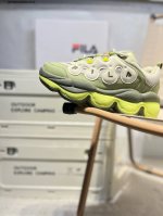 fila Fusion 斐乐 潮牌低帮运动休闲鞋 Filafusion主要以时尚运动文化 跨界联名为主 结合当下广受欢迎的滑板街篮 棒球、骑行等时尚运动 运用拼