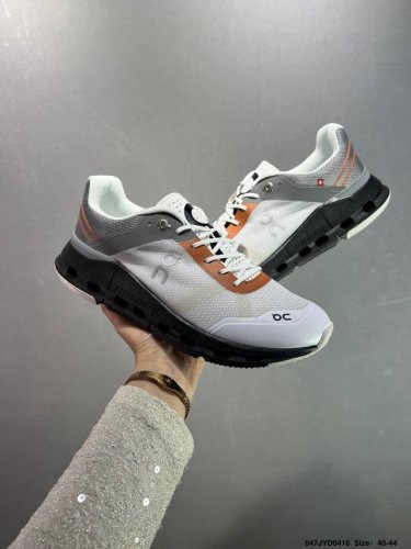 公司级On昂跑 Cloudtilt Loewe 户外街头机能风跑步鞋 Cloud Hi Edge户外机能融合街头潮流 越界开启全新都市探索 Cloudtec专利