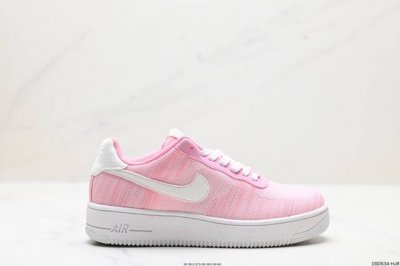 公司级耐克air Force 1 '07 Low 原楦头原纸板 打造纯正空军版型 #专注外贸渠道 全掌内置蜂窝气垫 #原盒配件 原厂中底钢印、拉帮完美！ 官方货