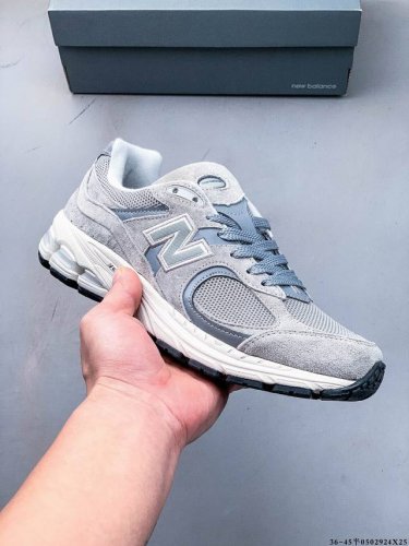 新百伦 New Balance Nb2002 复古运动鞋 Wl2002Ra全球首发专治各种不帅 鞋身轻便 舒适性相当不错 #原厂代工 正单规格生产 头层小牛皮