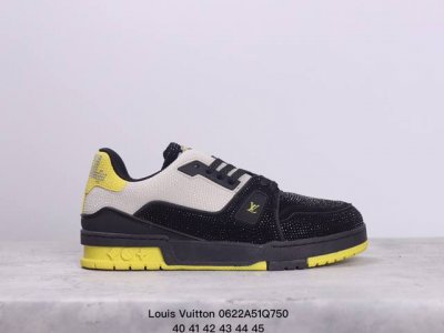 公司级路易威登 Louis Vuitton Lv路易威登板鞋 新款 Lv Trainer最新配色运动鞋 L家 篮球鞋风格运动鞋 该鞋由艺术总监 Virgil A