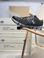 on昂跑 全新综合体能训练运动鞋Cloud X 舒适乐趣跑，缓震、轻量 On昂跑 Cloudsurfer上演中底“变形计” ，打破传统格局缔造柔软脚感。 On昂