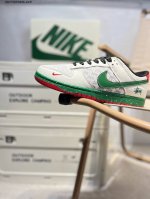 Nike Sb Dunk Low 大厂出品 极力推荐 新配色 原装头层材料 独家版型蒸餾加工 帶來的是更好的视觉和脚感体验 大厂纯原品质出货 清洁度 电绣工艺