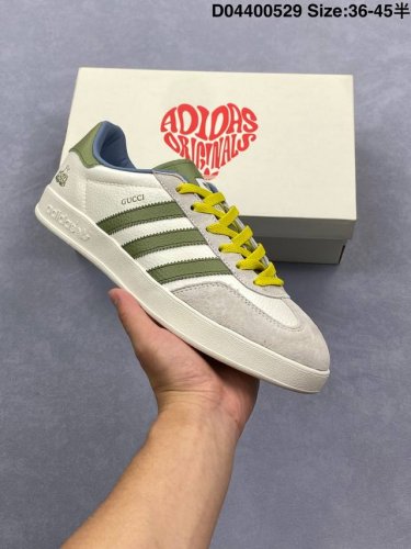 阿迪达斯三叶草Adidas Originals Samba Og 桑巴舞系列绅士德训足球风百搭低帮休闲运动板鞋 货号 Dd6607 尺码 36-45带半码 编码