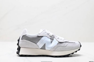 公司级New Balance Ms327 复古休闲运动慢跑鞋 以更纯粹的复古风格设计打造的全新造型 侧身还以解构设计 将 N 字标志以做旧压花样式呈现 官方货号