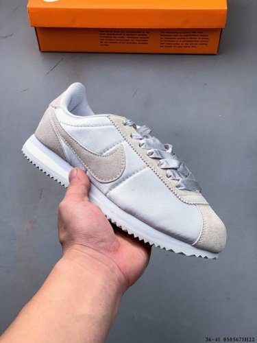 集图 耐克Nike Classic Cortez Nylon 阿甘经典休闲运动鞋 0505671H22