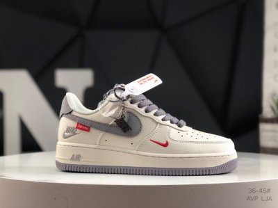 300 nike Air Force 1 Low 空军一号低帮运动休闲板鞋 原楦头原纸板 打造纯正空军版型 专注外贸渠道 全掌内置蜂窝气垫 原盒配件 原厂中底钢
