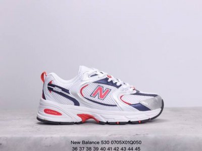 New Balance 530 复古跑鞋 小红书爆款 官网售罄 这双鞋确实是nb家经典复古款式之一，以全新科技诠释，成功打造530鞋款，鞋面在保持530基本线条
