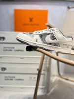 lv X Nike Sb Dunk Low 大厂出品 极力推荐 新配色 原装头层材料 独家版型蒸餾加工 帶來的是更好的视觉和脚感体验 大厂纯原品质出货 清洁度