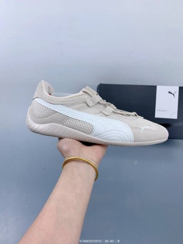 puma Roma M Motorsport 彪马罗马阿莫尔系列低帮复古运动休闲赛车跑鞋 全球知名运动品牌Puma宝马赛车系列，融合了宝马车队的标志性配色，以趣