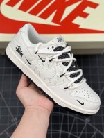 核心私 Nk Sb Dunk Low 斯图西系列-联名绑带 米白白勾 周年高端定制 低帮休闲板鞋 #定制鞋盒 大厂纯原品质出货 超高清洁度 皮料切割干净无任何毛