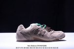 New Balance 新百伦 530缪缪miu Miu 联名系列 男女鞋半码制，升级原楦原纸版数据开发，全套配件防尘袋及说明书，采用硬质牛剖革组合网织布鞋面材