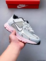 独家4层组合大底耐克Nike Zoom Vomero 5 Sp'vast Grey Sail'马拉松复古跑五代休闲运动慢跑鞋 0507599A24