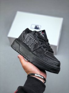 New York Yankees X Mlb Chunky Liner Low 学长鞋系列低帮老爹风轻量增高厚底百搭休闲运动板鞋“全黑Ny压标”3Asxe015