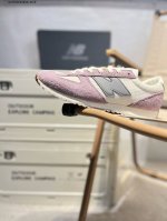 新百伦 Nb327 Nb 471复古慢跑鞋 New Balance 471 复古先锋 Ms327系列复古休闲运动慢跑鞋，上世纪 70 年代的意大利街头风格Nb新