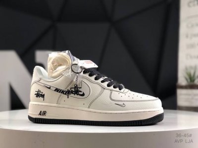 300 nike Air Force 1 Low 空军一号低帮运动休闲板鞋 原楦头原纸板 打造纯正空军版型 专注外贸渠道 全掌内置蜂窝气垫 原盒配件 原厂中底钢
