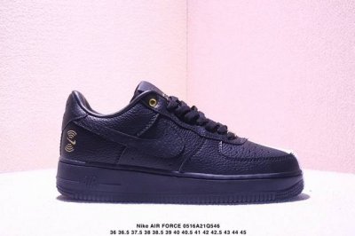 简介 真标耐克 Nike Air Force 1 07 空军一号 低帮百搭休闲运动板鞋 柔软 弹性十足的缓震性能和出色的中底设计 横跨复古与现代的外型结合 造就