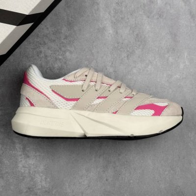 本地220 核心私 公司级 阿迪达斯 Adidas Lightblaze 舒适防滑 新款阿迪达斯低帮跑步鞋 极致轻盈的 Lightweight Upper设计