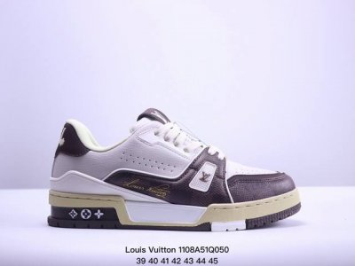 公司级全新LV路易威登Louis Vuitton Trainer Sneaker Low休闲运动文化百搭板鞋 尺码:36-45 XM 8Q050