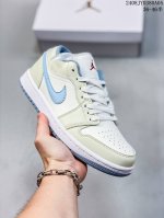 air Jordan 1 Low aj1乔1低帮休闲板鞋 同步官方配色 市场唯一独家头层皮打造 原鞋原档案 原厂皮料 原档冲孔鞋头 正确满胶鞋垫 四线拉帮 原厂