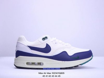 真标Nike Air Max 1 Air Max 气垫 全新配色 鞋身材质均选择皮革、织物、麂皮多种材质覆盖，保证质感的前提下，层次感也相当不错。细节方面，除了