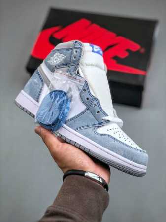 预热双十二特价福利 C版纯原 Air Jordan 1 Hlgh Og 水洗白蓝 乔1高帮休闲板鞋 原鞋原档案开发 原厂皮料 原档冲孔鞋头 正确满胶鞋垫 四线拉 - 点击图像关闭