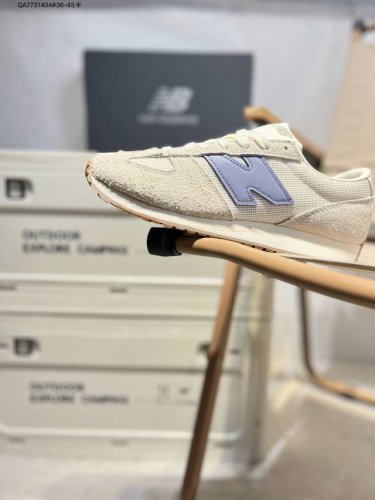 新百伦 Nb327 Nb 471复古慢跑鞋 New Balance 471 复古先锋 Ms327系列复古休闲运动慢跑鞋，上世纪 70 年代的意大利街头风格Nb新