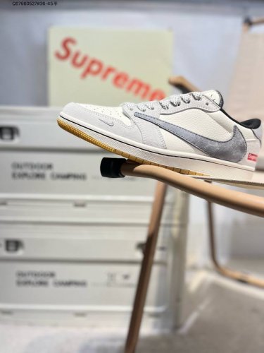 公司级头层皮Supreme X 乔丹Air Jordan 1 Low Aj1低帮系列篮球鞋 官方同步配色 原装级产物 #拒绝公底 立体鞋型 细节完美 高清洁度H