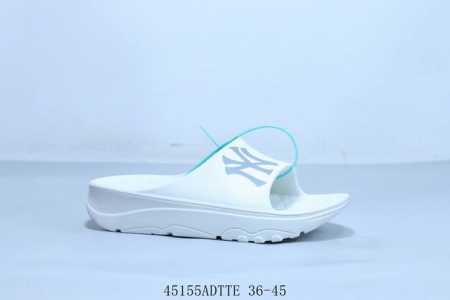 Mlb Baseball League Slippers字母小蜜蜂拖鞋百搭潮流款女士休闲运动拖鞋“ 45155Adtte 36-45 - 点击图像关闭