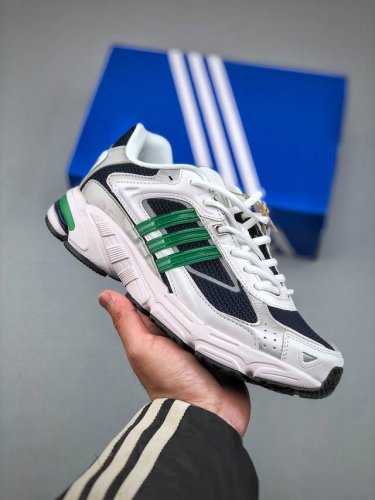 Ad Originals Response Cl 坏痞兔联名复古休闲跑步鞋 货号：Fw4440 尺码：36-45 半